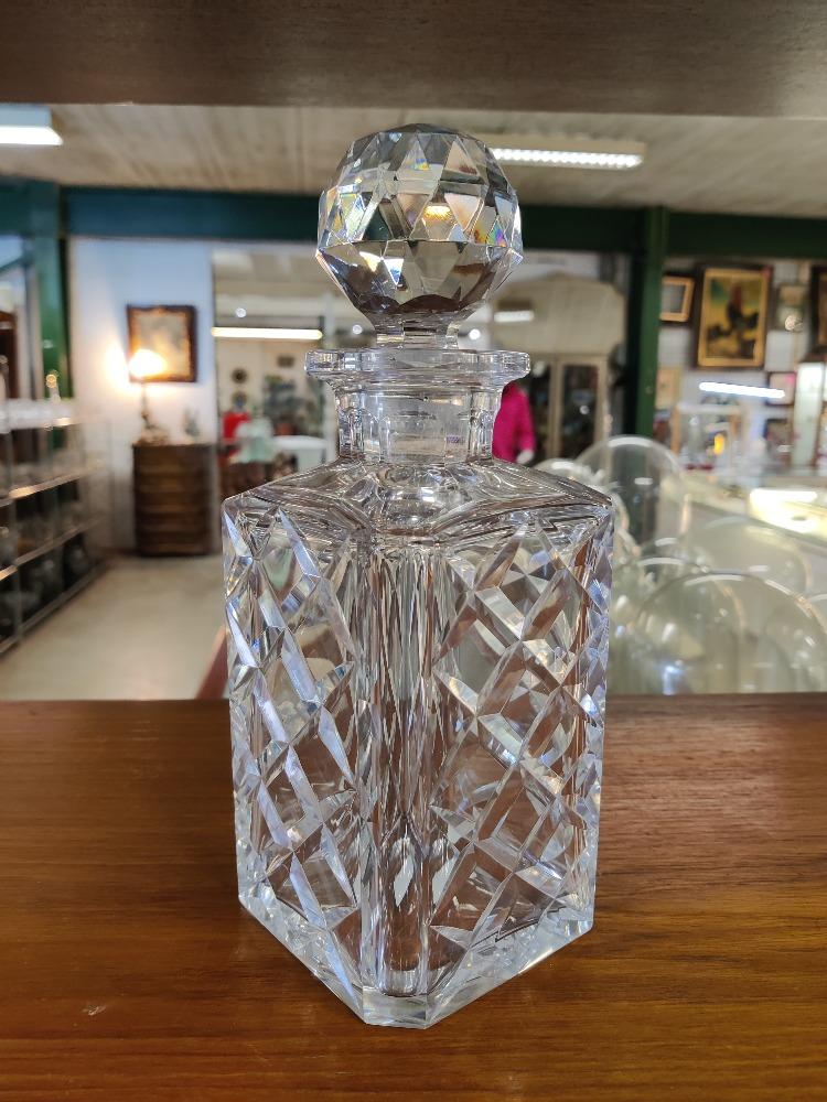 Carafe à whisky en cristal