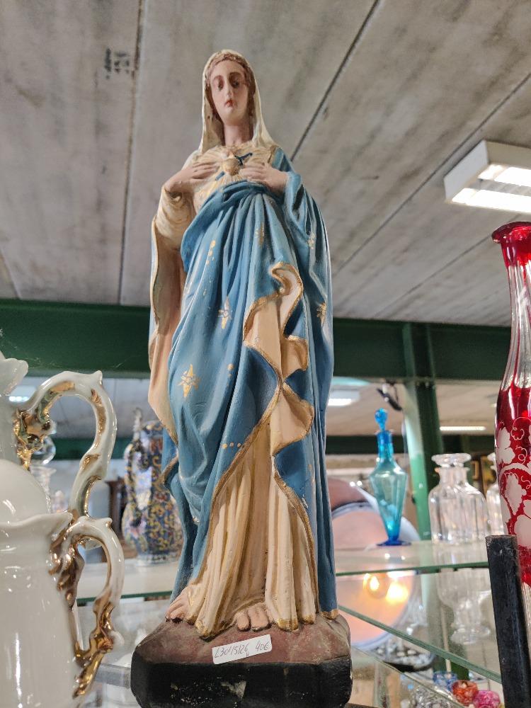 Vierge en plâtre 