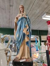 Vierge en plâtre 